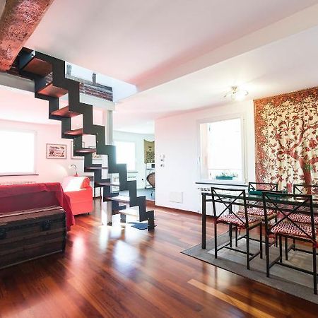Sunflower Apartment With Private Terrace And Lift Genoa Luaran gambar