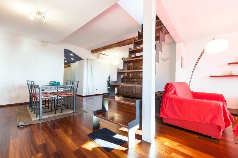 Sunflower Apartment With Private Terrace And Lift Genoa Luaran gambar
